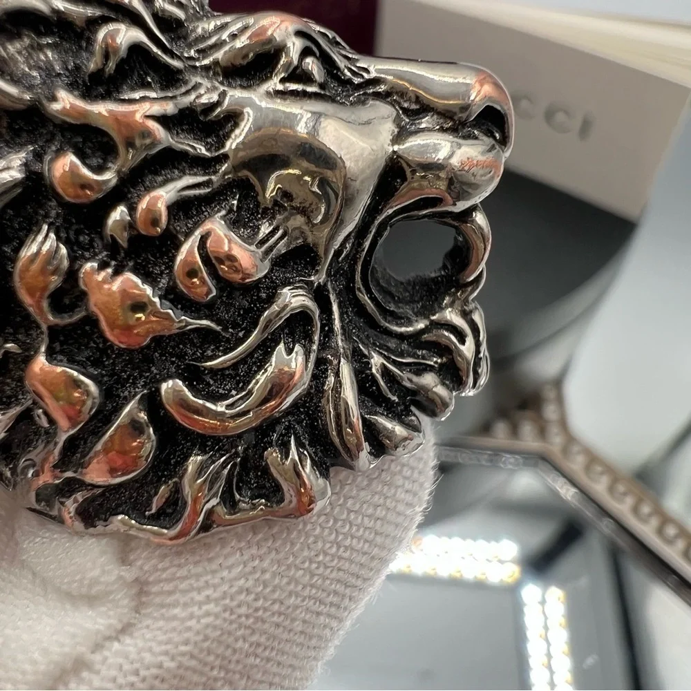 Gucci Metallic Lion Head Ring